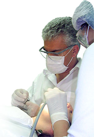 Dentistas da Clin Odonto CSCN trabalhando